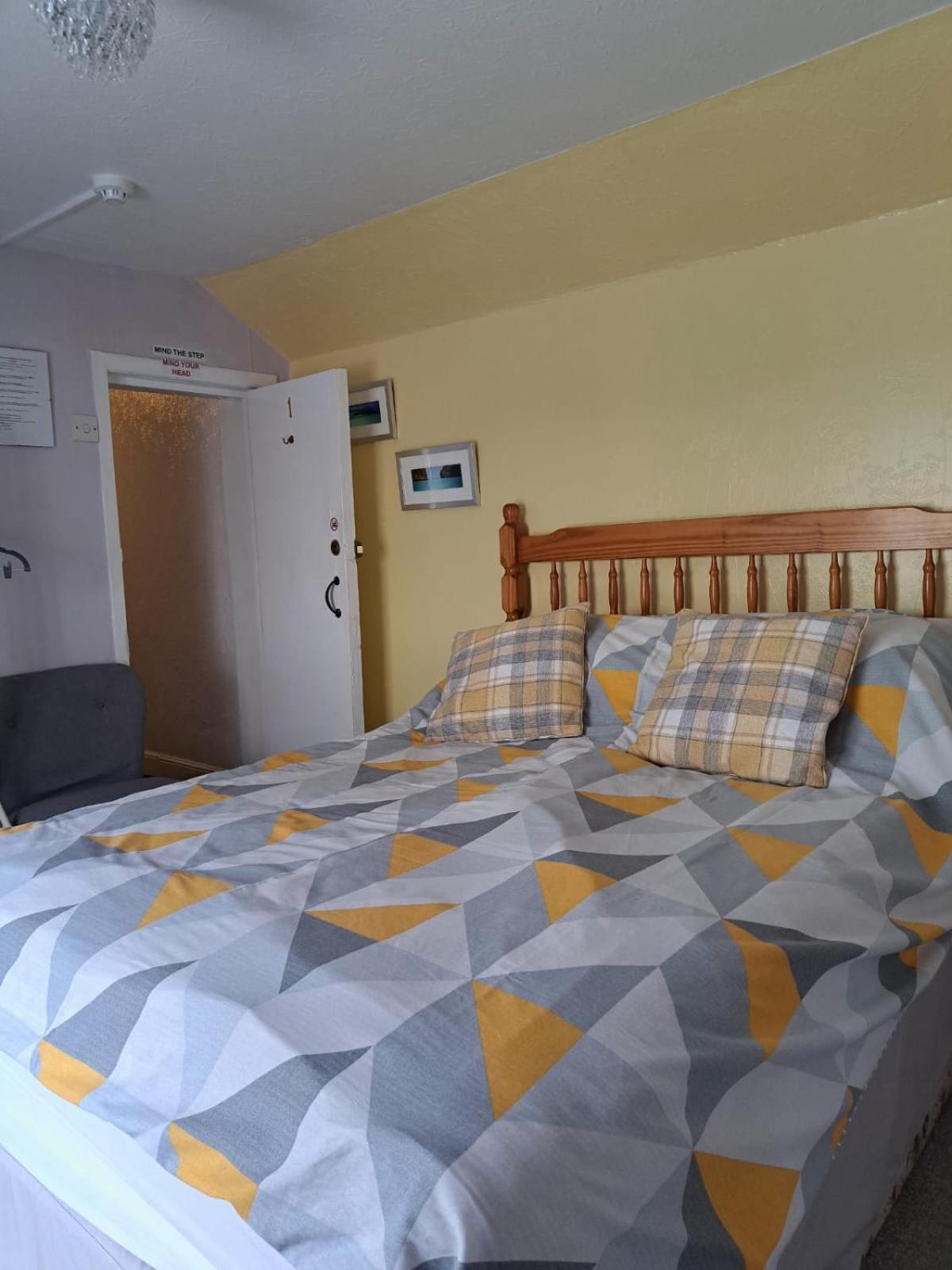 Lyndale Guest House Weymouth Szoba fotó